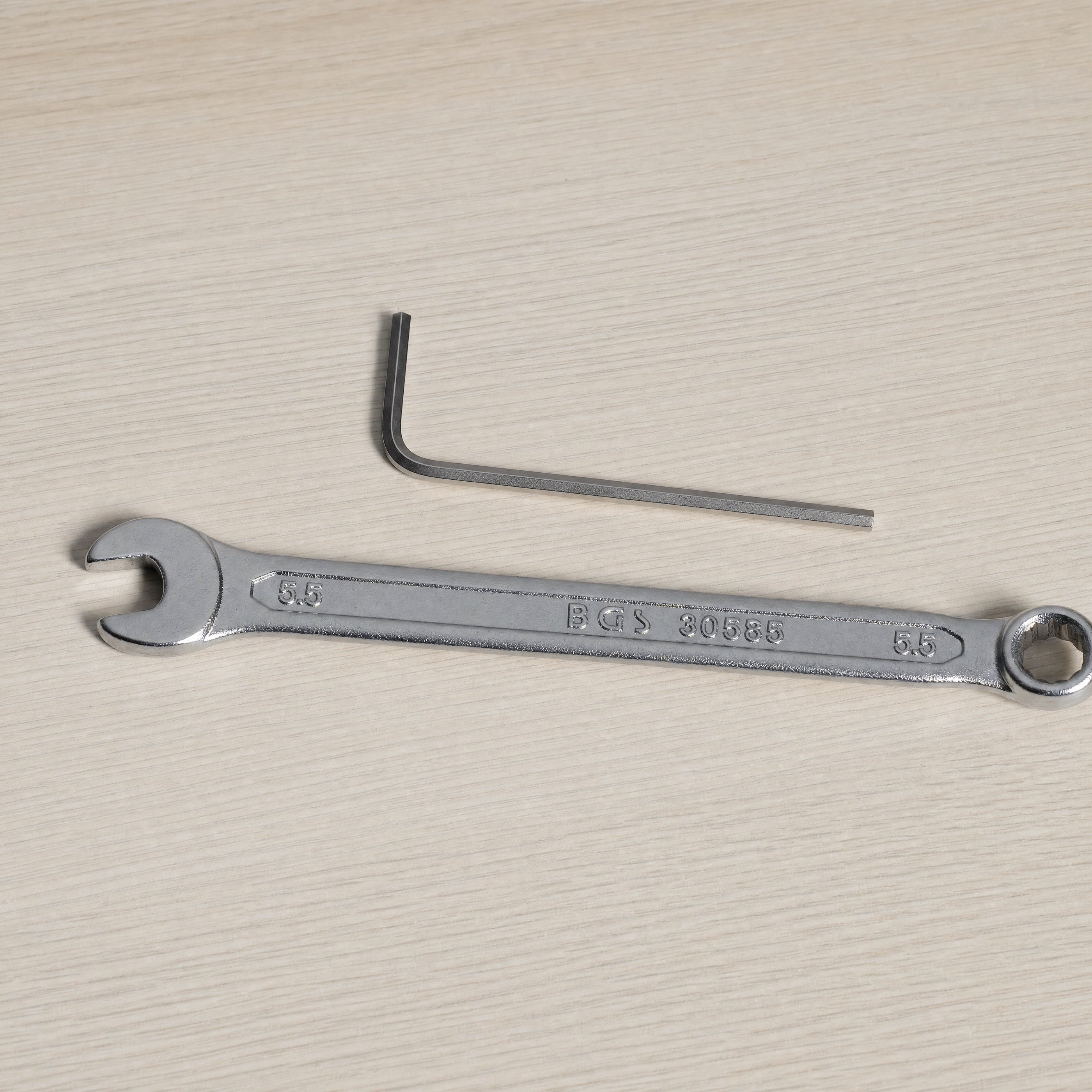 Set aus Maul- und Inbusschlüssel