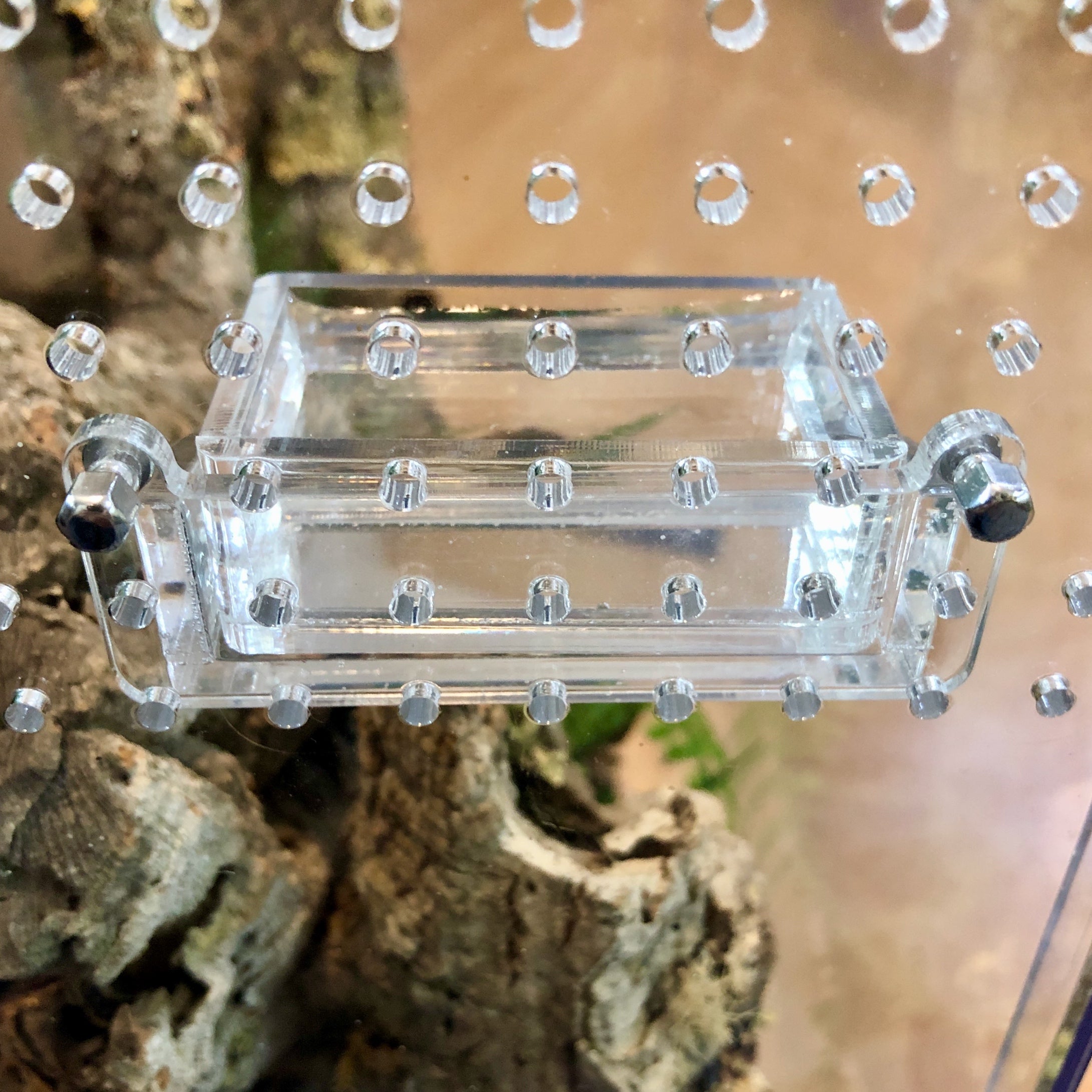 Acryl-Wasserschale